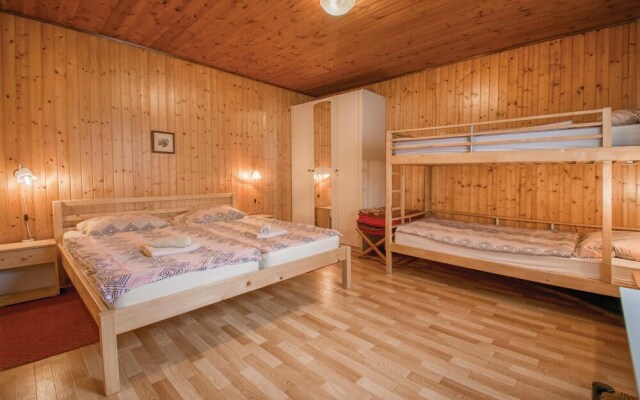 Nice Home in Piran With Wifi and 1 Bedrooms