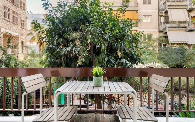 Belmont - 2 Bedroom Apartment in Athens