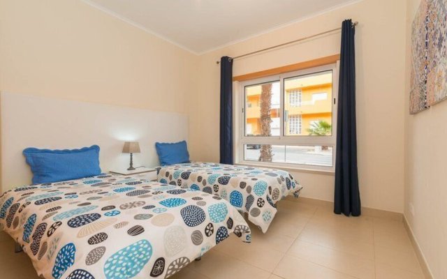 Ground Floor,Pool, Air Conditioning, Terrace, Bbq,15Min Walk From Cabanas Center