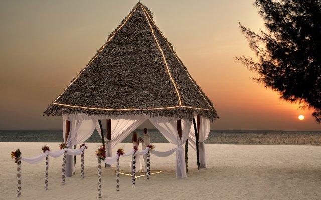 Gold Zanzibar Beach House & Spa