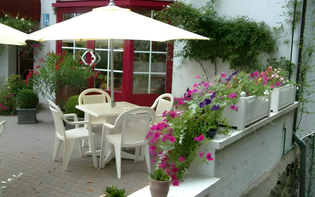 Le Luxembourg La Provence Chez Jeannot