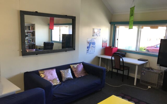 Wander Inn – Bunbury Backpackers