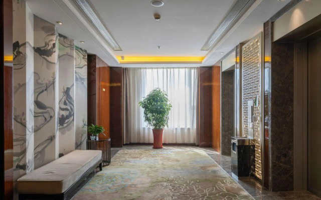 Yang Peng Jin Jiang Hotel