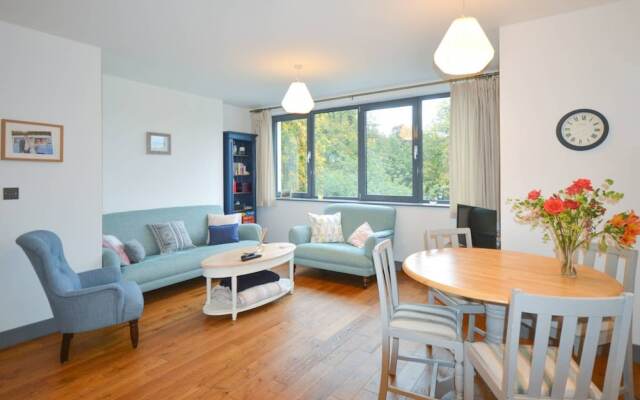 Bright One Bedroom Clifton City Pad