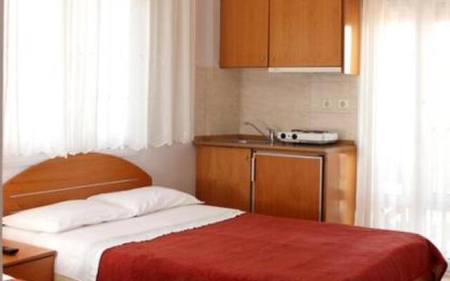 Noni Rooms