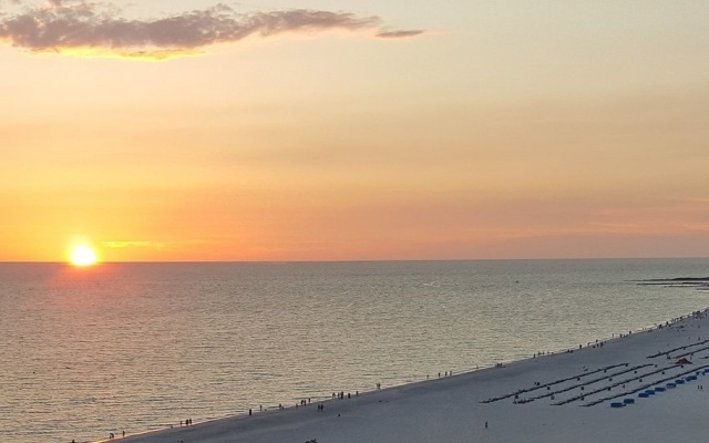 Bellwether Beach Resort