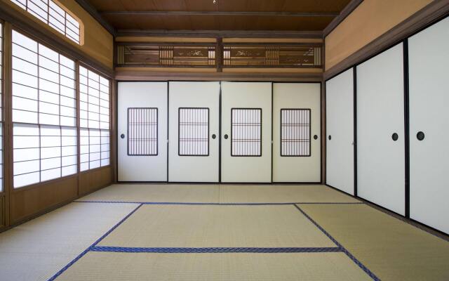 Kanazawa TABI-NE