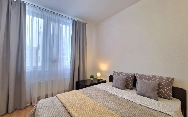 Апартаменты на улице Старых Большевиков 3