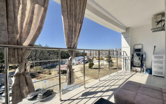 Monaco Apartment 24 on Pionerskiy 272A (83)