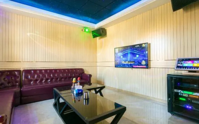 Near Youshe Homestay, Chongming, Shanghai