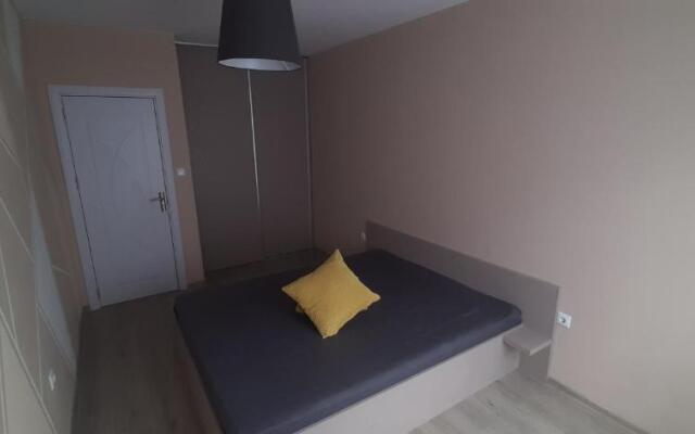 HostEx Meraki Apartment