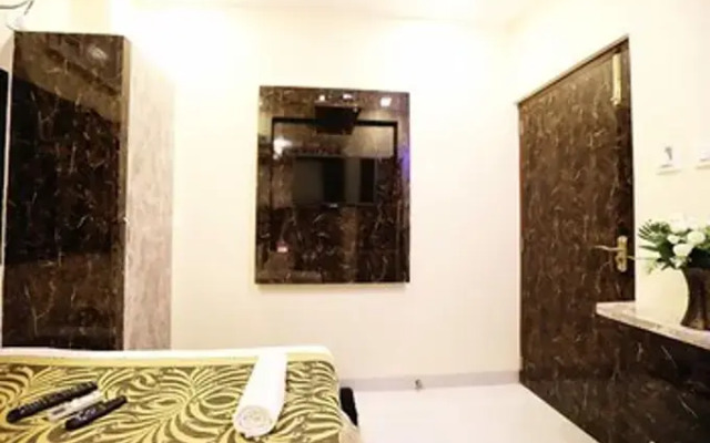 Hotel Onyx Residency