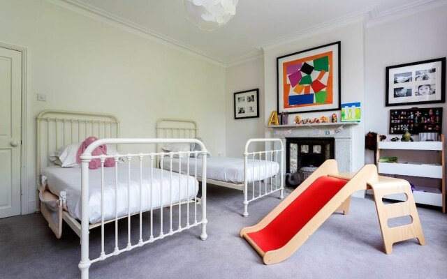 Harmonious Harringay Home