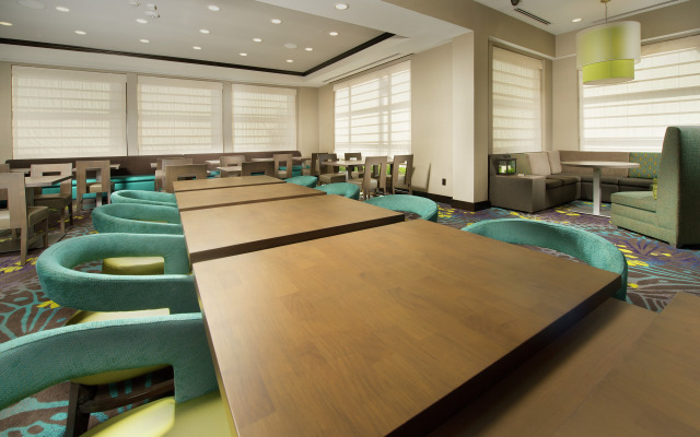 Hilton Garden Inn College Station