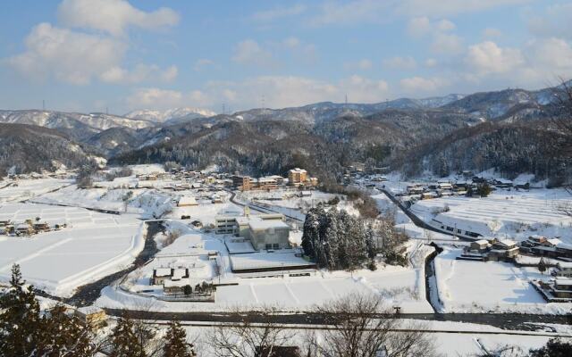Yuwaku Guesthouse - Hostel