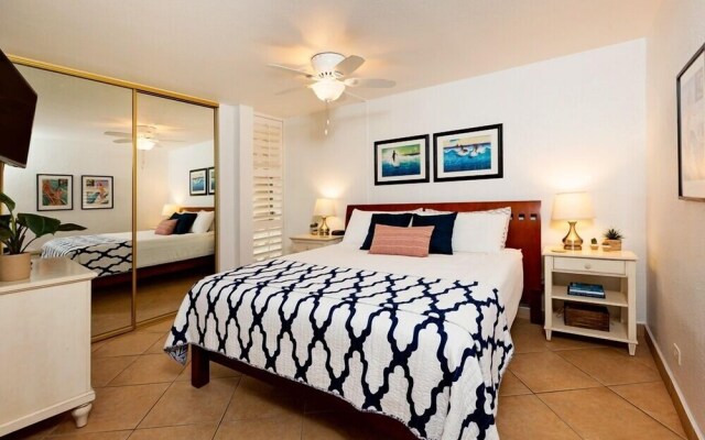 Island Sands 110 1 Bedroom Condo by RedAwning