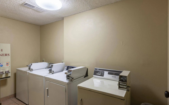 Quality Inn & Suites Plano