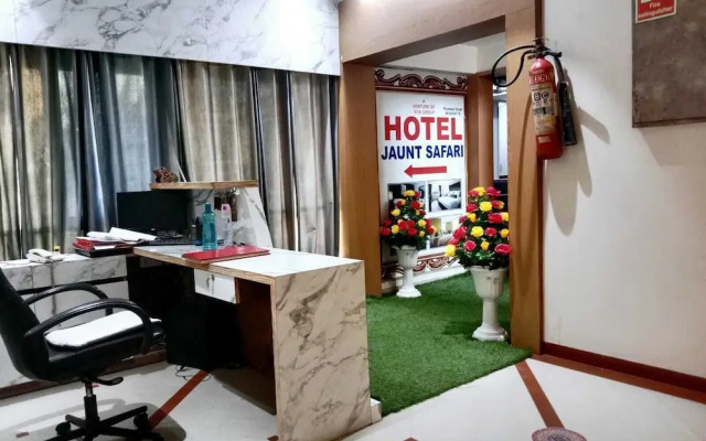 Hotel Jaunt Safari Residency
