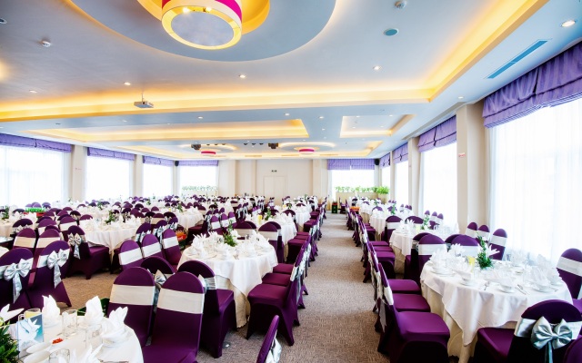TTC Hotel Premium Ngoc Lan