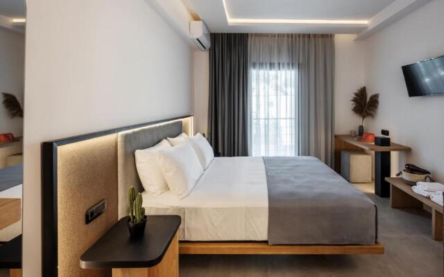 Chora Suites, Premium Key Collection