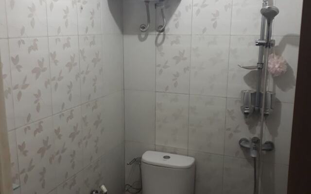 Apartment The Suites Metro by Herlan