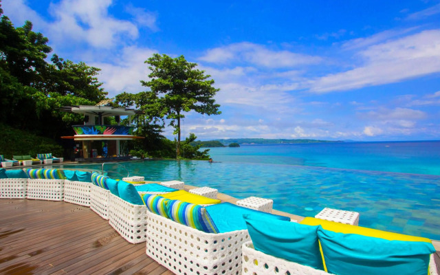 Fairways and Bluewater Boracay