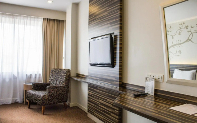 The 5 Elements Hotel