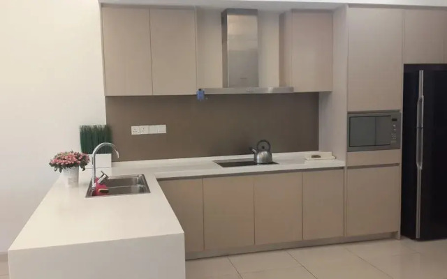 Ceylon Hill at Suasana Residential Suite