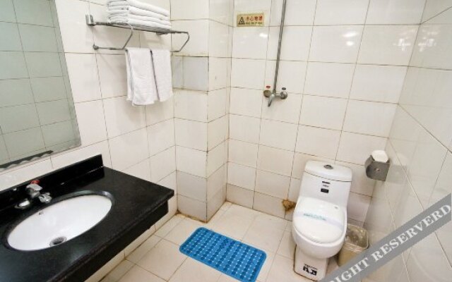 Sirong Business Hotel
