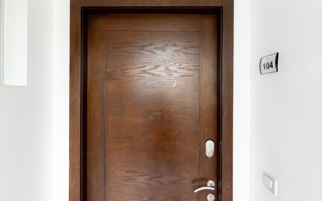 Z Casa Marea 2 Bedroom Condo by Redawning