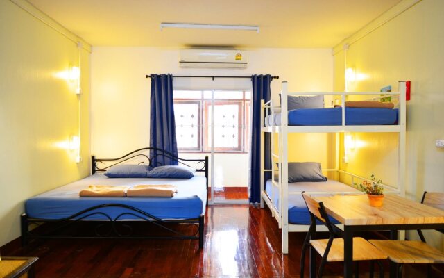 DD&B Hostel