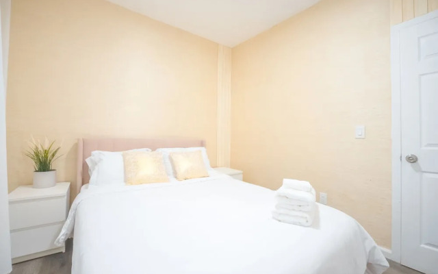 Luxury NY Home 3BR with Easy Parking
