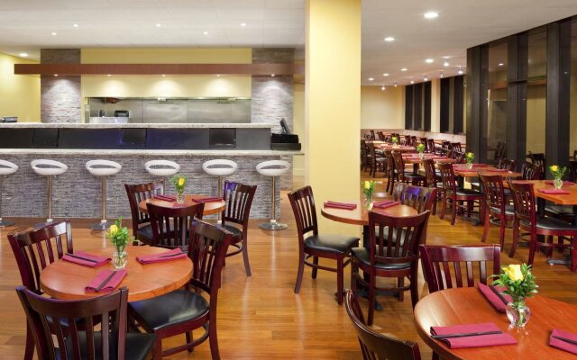 Sheraton Philadelphia University City Hotel