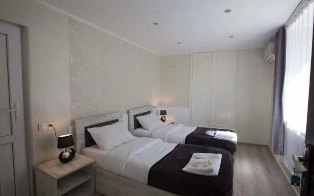 Harmony Hotel