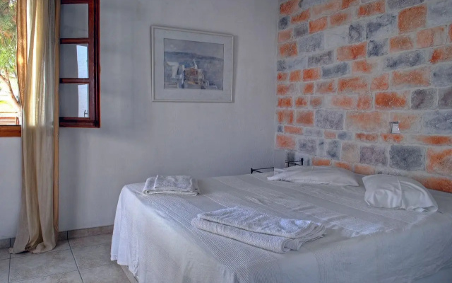 Naxos Summerland resort