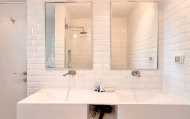 Royal Eden Apartment