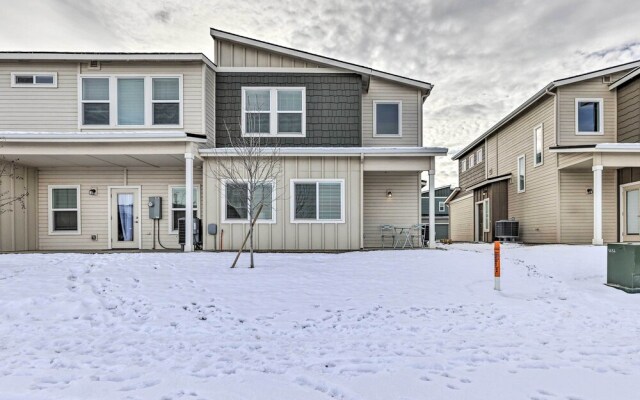 Nampa Townhome ~ 18 Mi to Downtown Boise!