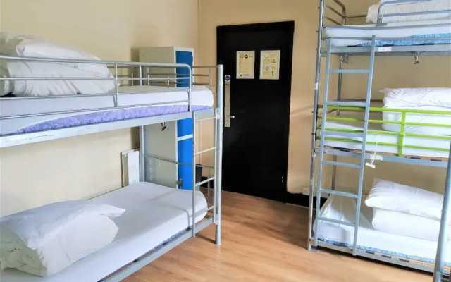 Phoenix Hostel
