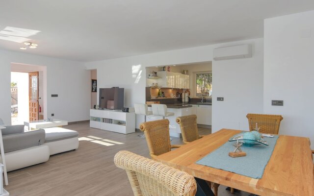 Splendid Villa in Altea with Private Swimming Pool