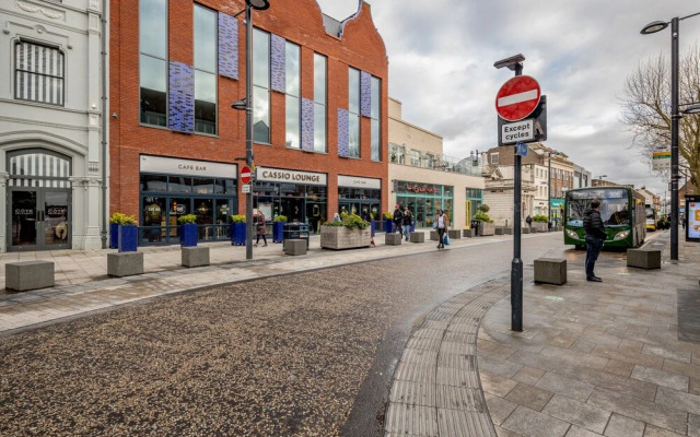 Watford Central Serviced Apartments - F3