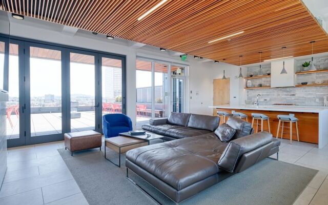 Modern Apartments by Barsala