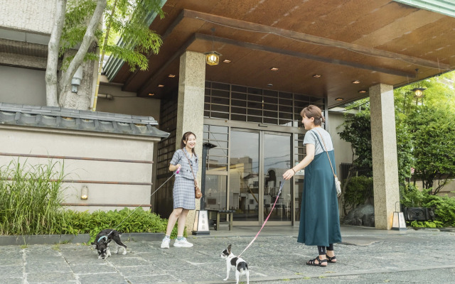 Japanese Onsen Ryokan KOHAKUEN