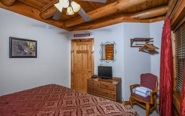 The Treehouse 6 Bedroom House