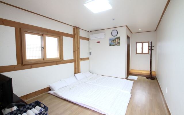 Gyeongju Ran Hanok