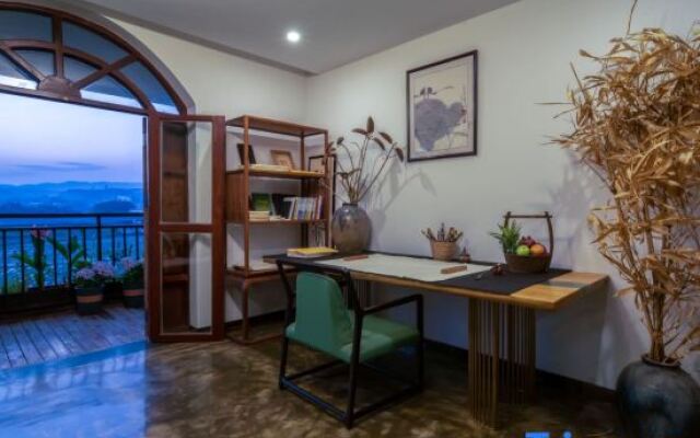 Xishuangbanna Jianye Holiday (Gasa Airport Branch)