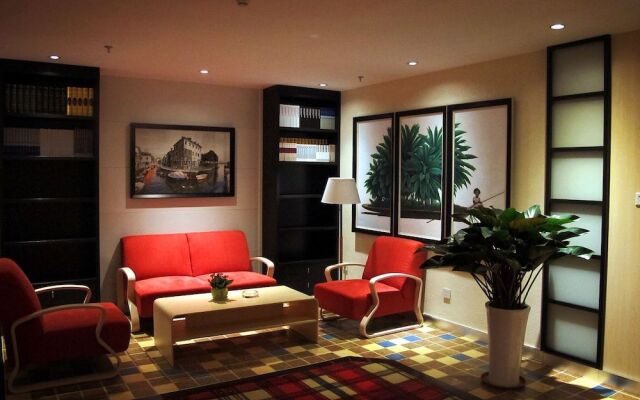 Merrynest Hotel