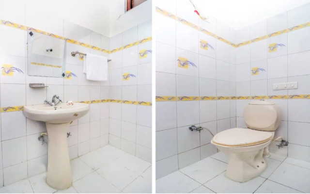 Preet Lodge Mohali by OYO Rooms