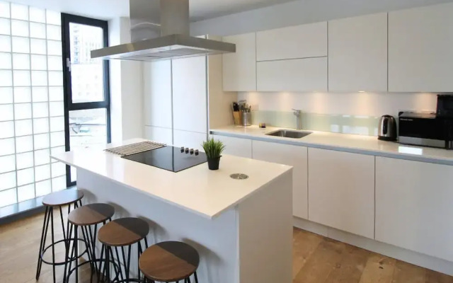 Canning Town by Viridian Apartments