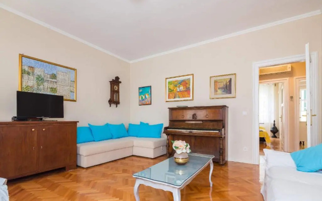 Hotel Stijena Apartamenti