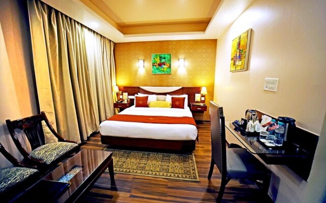 The Red Velvet Hotel Samarpan